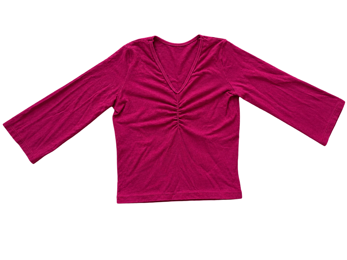 V NECK TOP